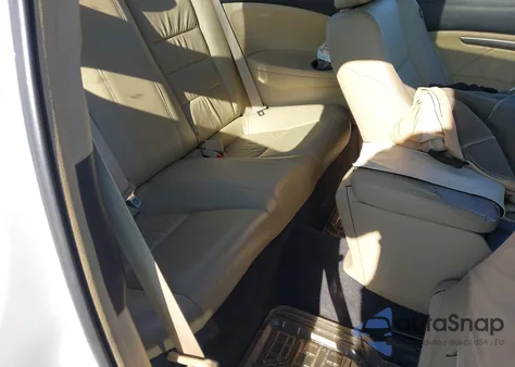 2009 Honda Accord 2.4 Ex-L from USA, damaged, VIN 1HGCS12819A006334